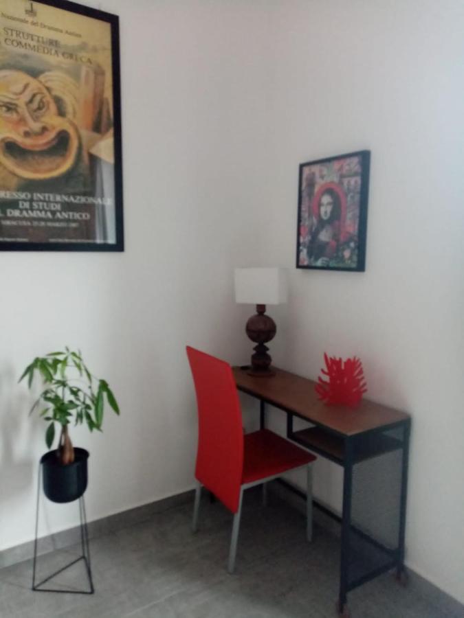 Apartament Lo Scorcio Della Neapolis Accogliente Pressi Parco Neapolis Syracuse