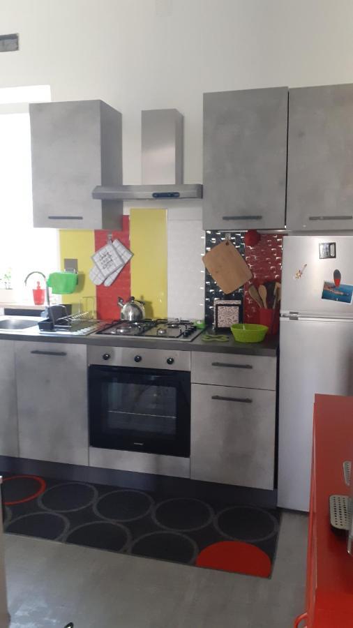 Lo Scorcio Della Neapolis Accogliente Pressi Parco Neapolis Apartament *